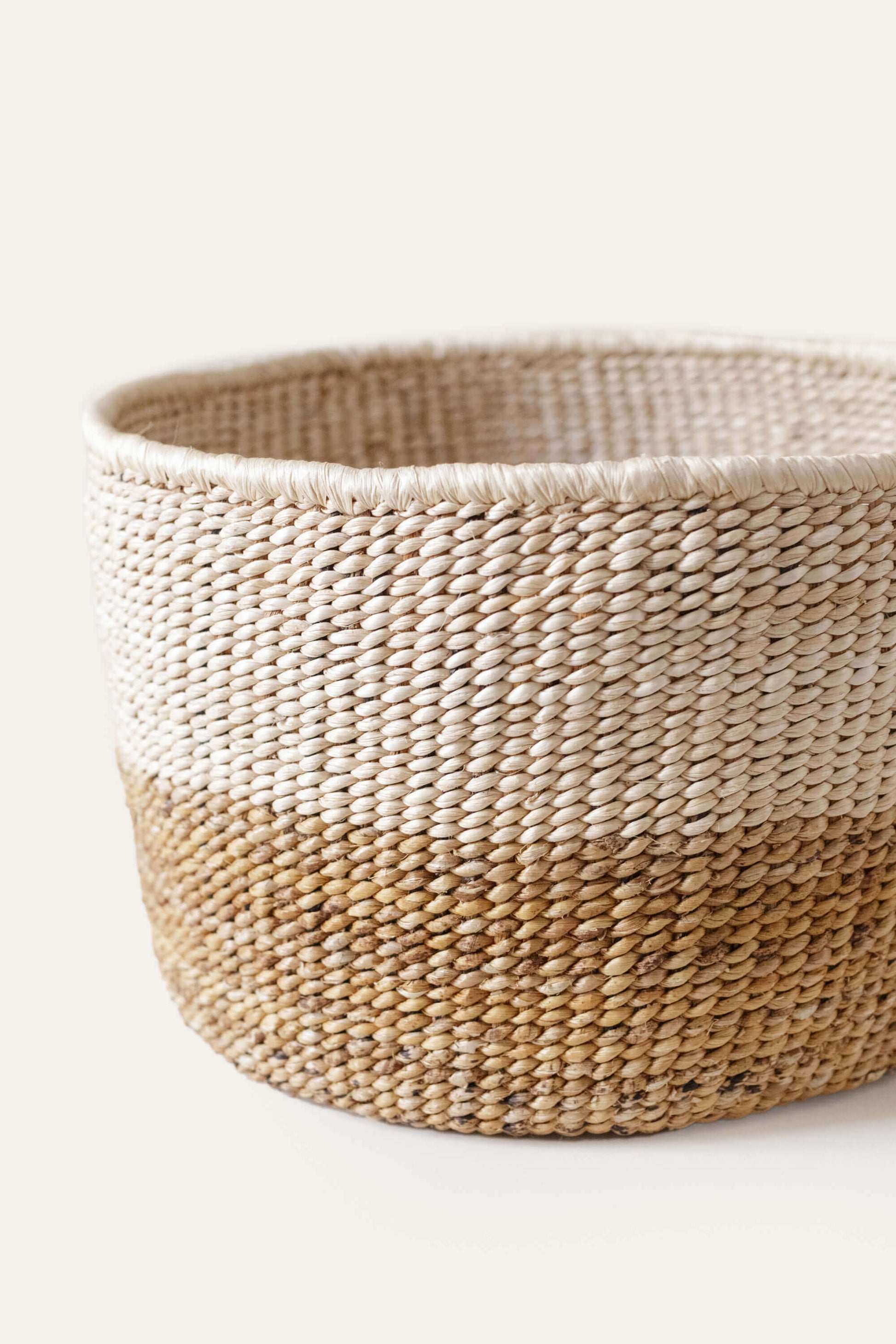 Small Two-Tone Banana Leaf Basket
