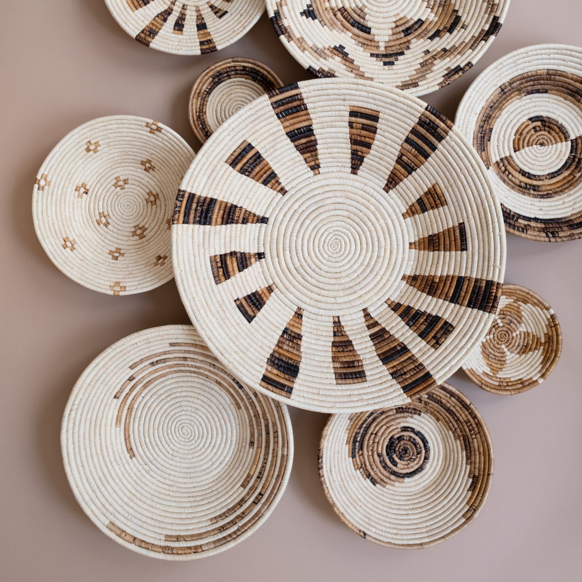 Banana Fiber Simple Spiral Basket